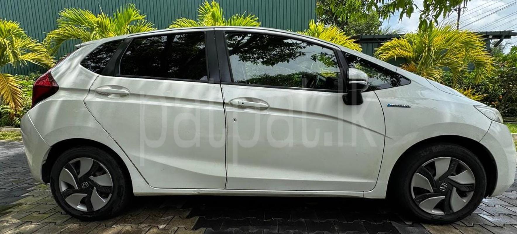 Advertisement image 1