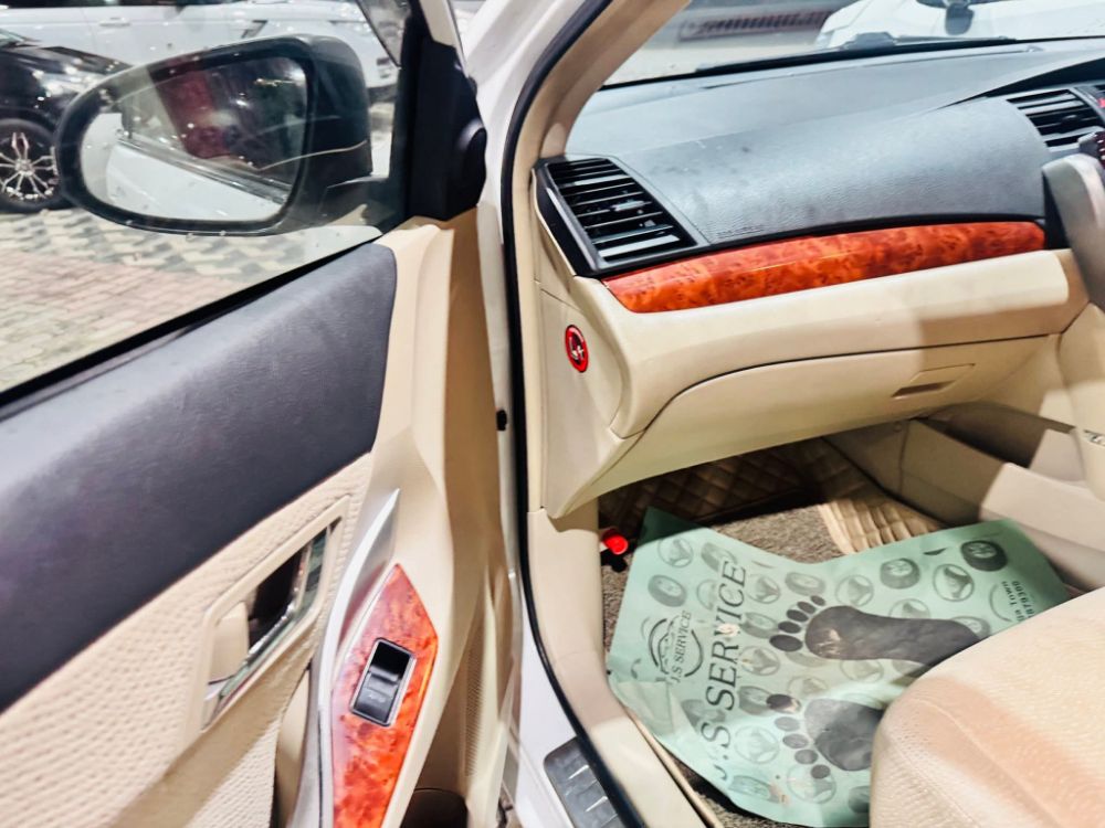 Toyota Premio 2014 - பயன்படுத்தப்பட்டது கார் sale in Sri Lanka - patpat.lk