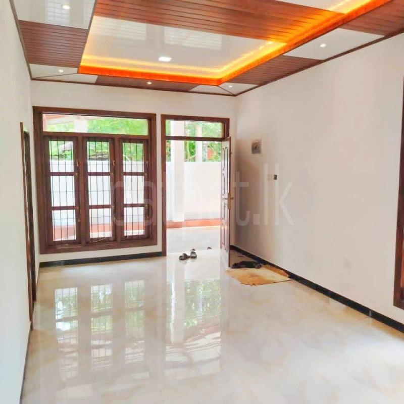 House for Sale in Ragama ads-image-1