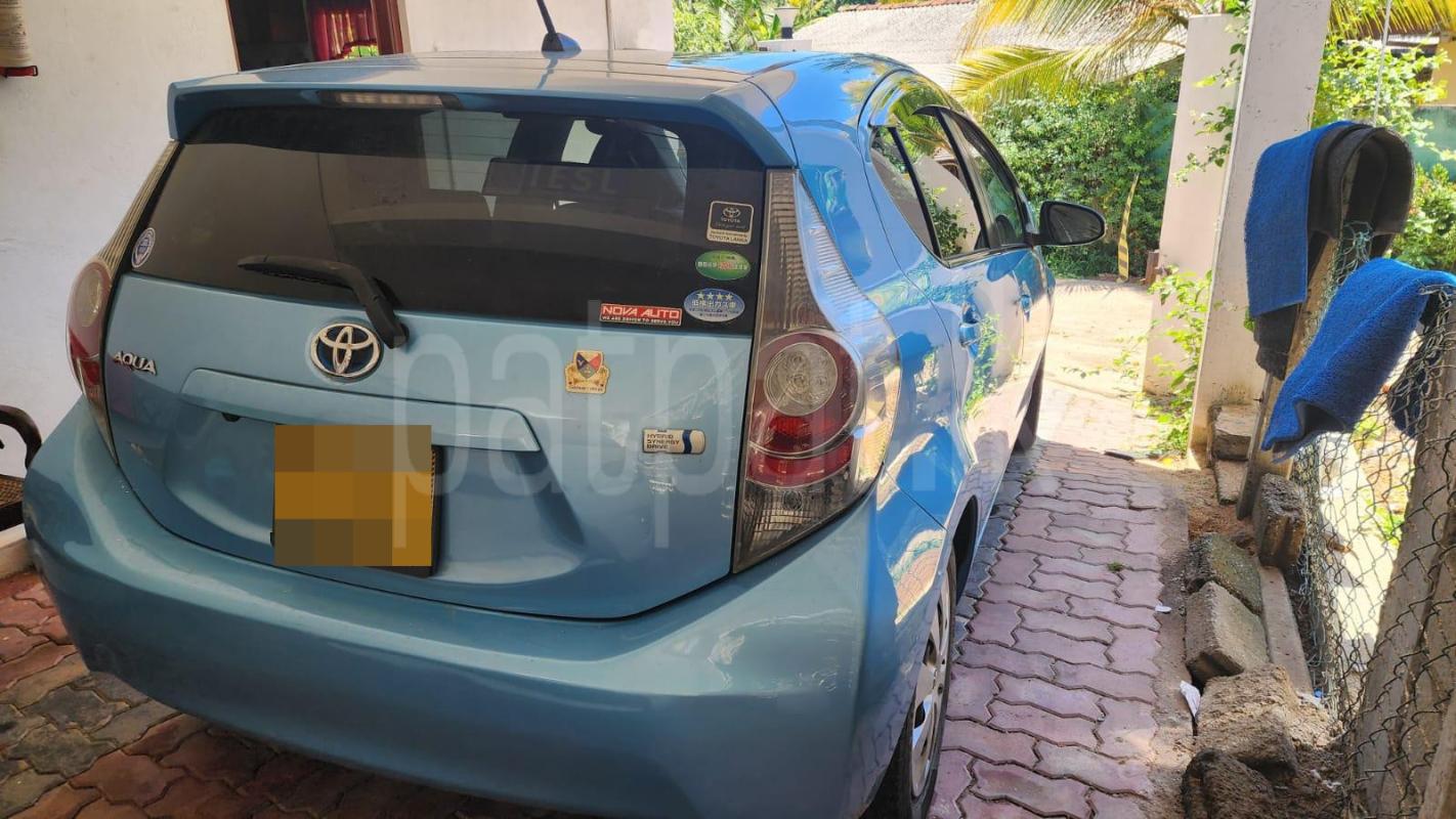 Toyota Aqua 2013 - භාවිතා කරන ලද කාර් sale in Sri Lanka - patpat.lk