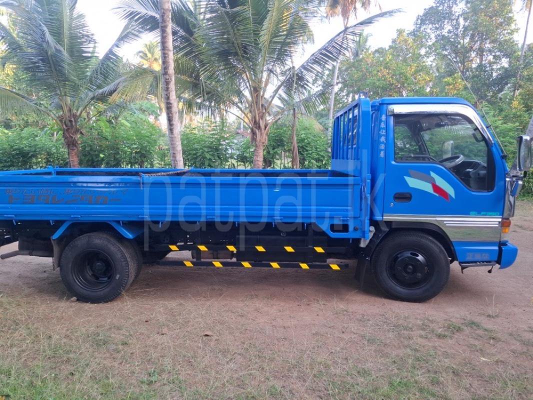 Advertisement image 6