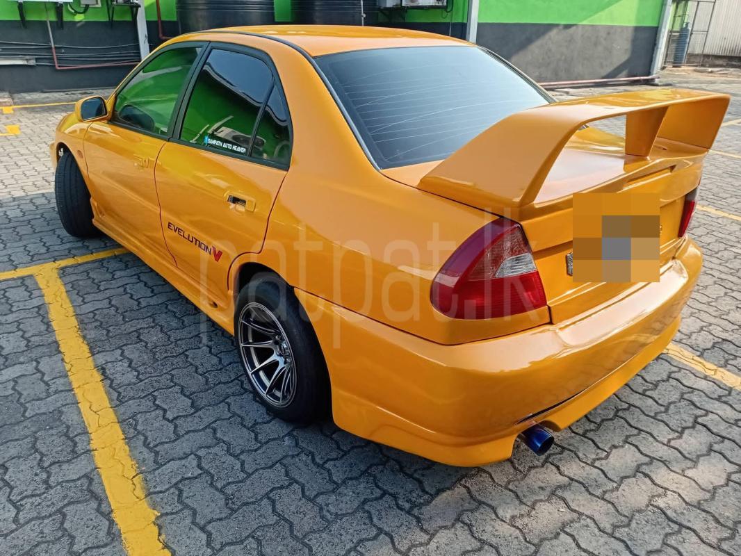 Mitsubishi Lancer 2001 - Used Car sale in Sri Lanka - patpat.lk