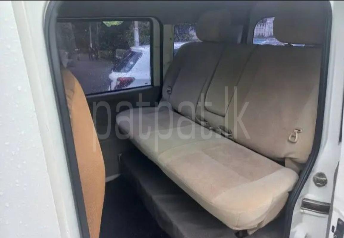 Suzuki Every 2006 - பயன்படுத்தப்பட்டது வேன் sale in Sri Lanka - patpat.lk
