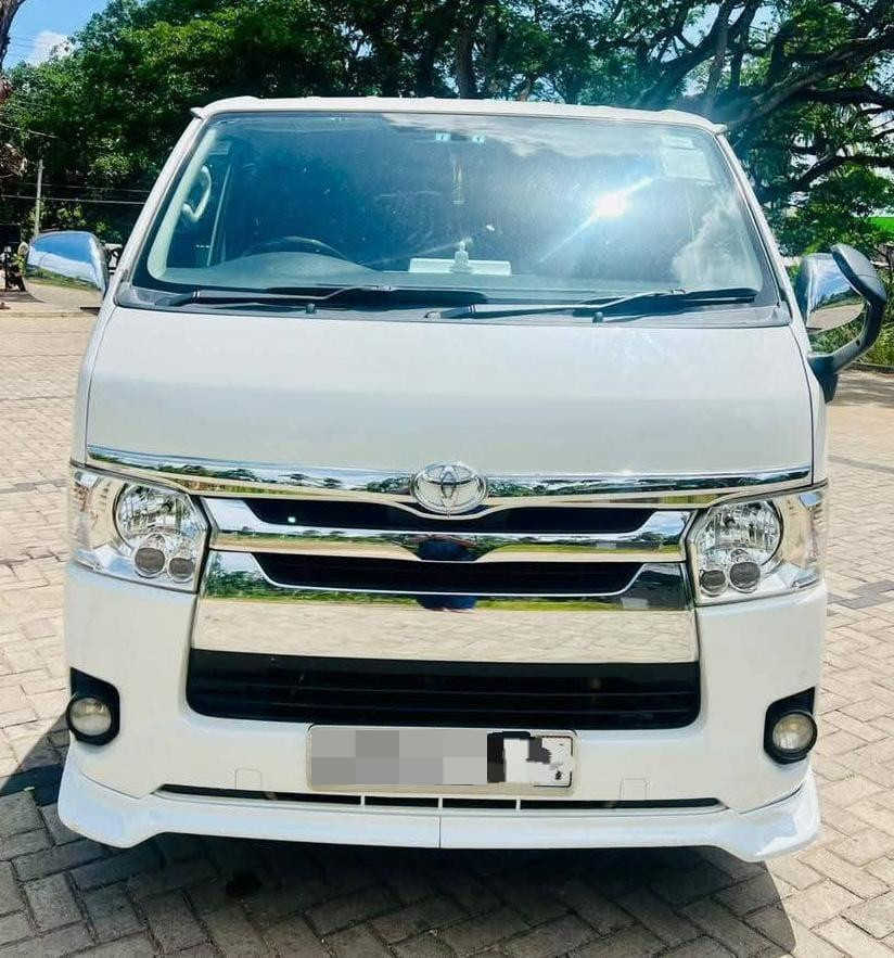 Toyota Hiace 2014 ads-image-1