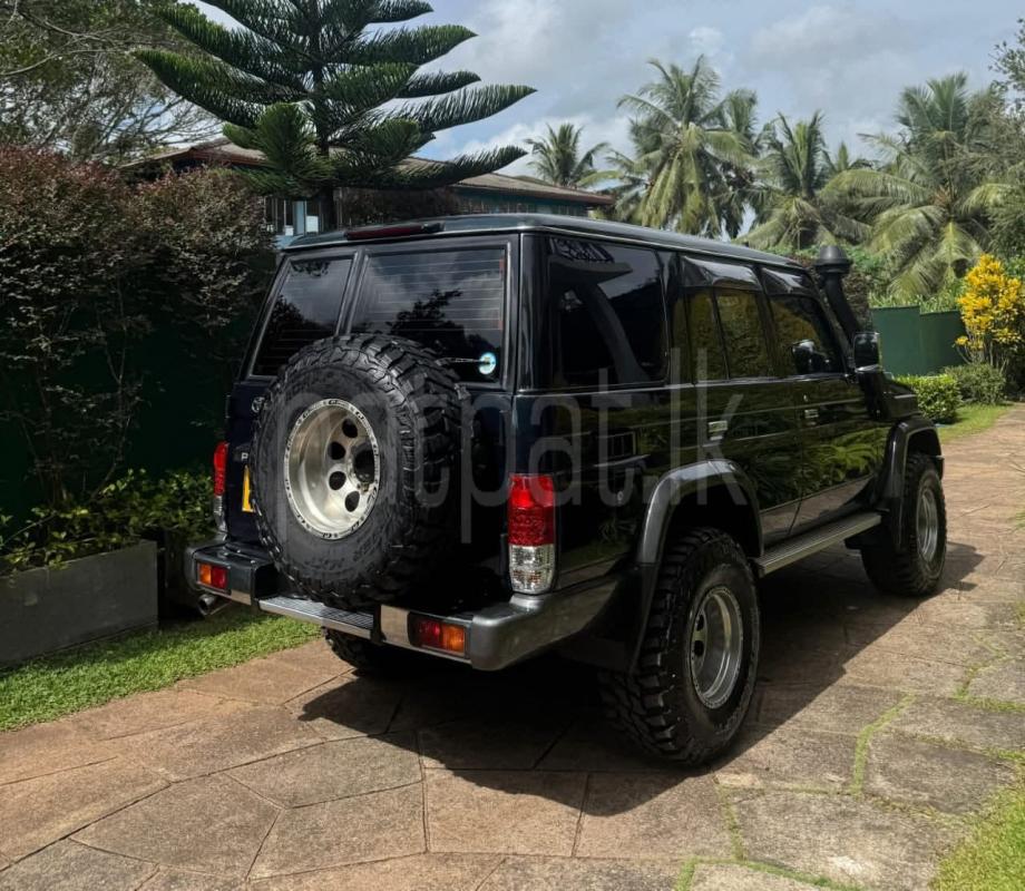 Toyota Land Cruiser Prado 1994 - භාවිතා කරන ලද SUV රථය sale in Sri Lanka - patpat.lk