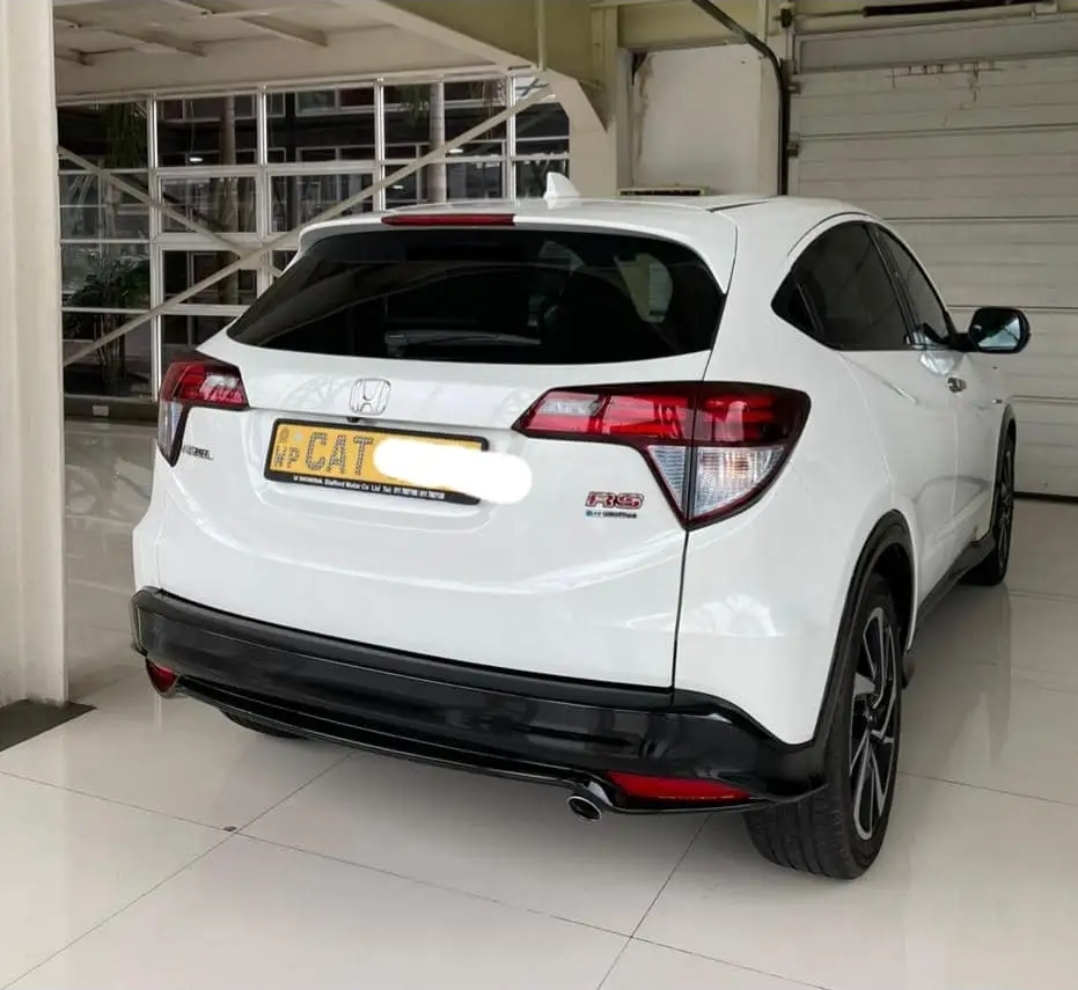 Honda Vezel 2017 - Used SUV sale in Sri Lanka - patpat.lk