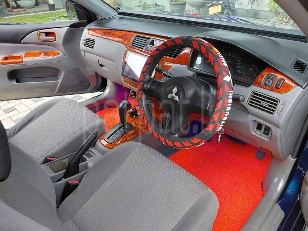 Advertisement image 4