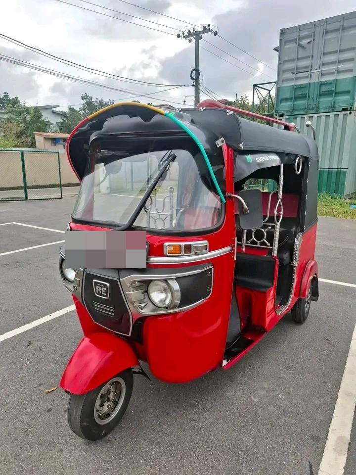 Bajaj Three Wheel 2014 - Used Three wheeler sale in Sri Lanka - patpat.lk