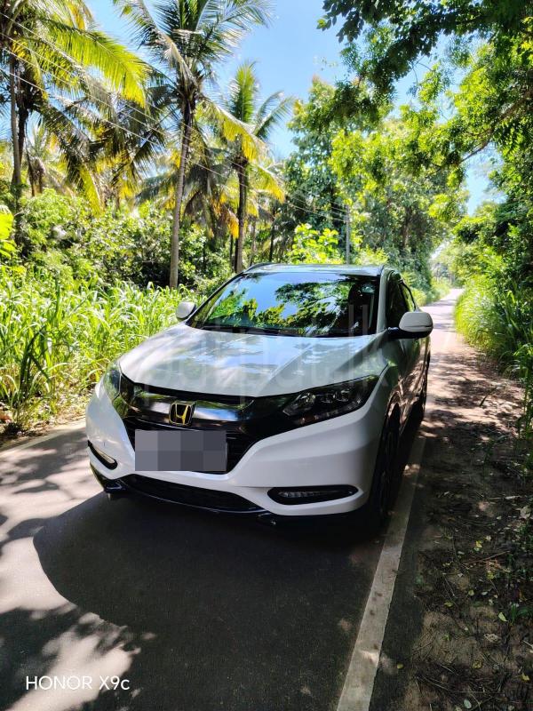 Honda Vezel 2016 - மறுசீரமைக்கப்பட்டது SUV sale in Sri Lanka - patpat.lk