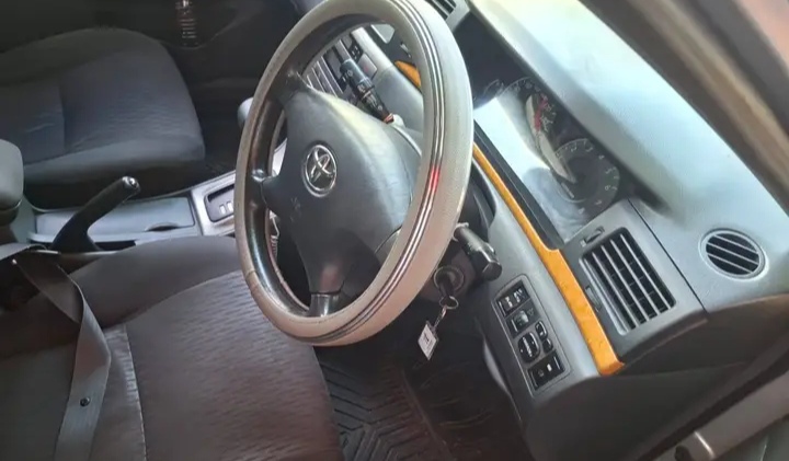 Toyota Corolla 2004 - பயன்படுத்தப்பட்டது கார் sale in Sri Lanka - patpat.lk