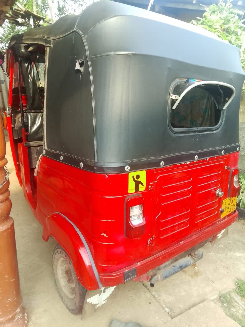 Bajaj Three Wheel 2005 - භාවිතා කරන ලද ත්‍රිරෝද රථය sale in Sri Lanka - patpat.lk