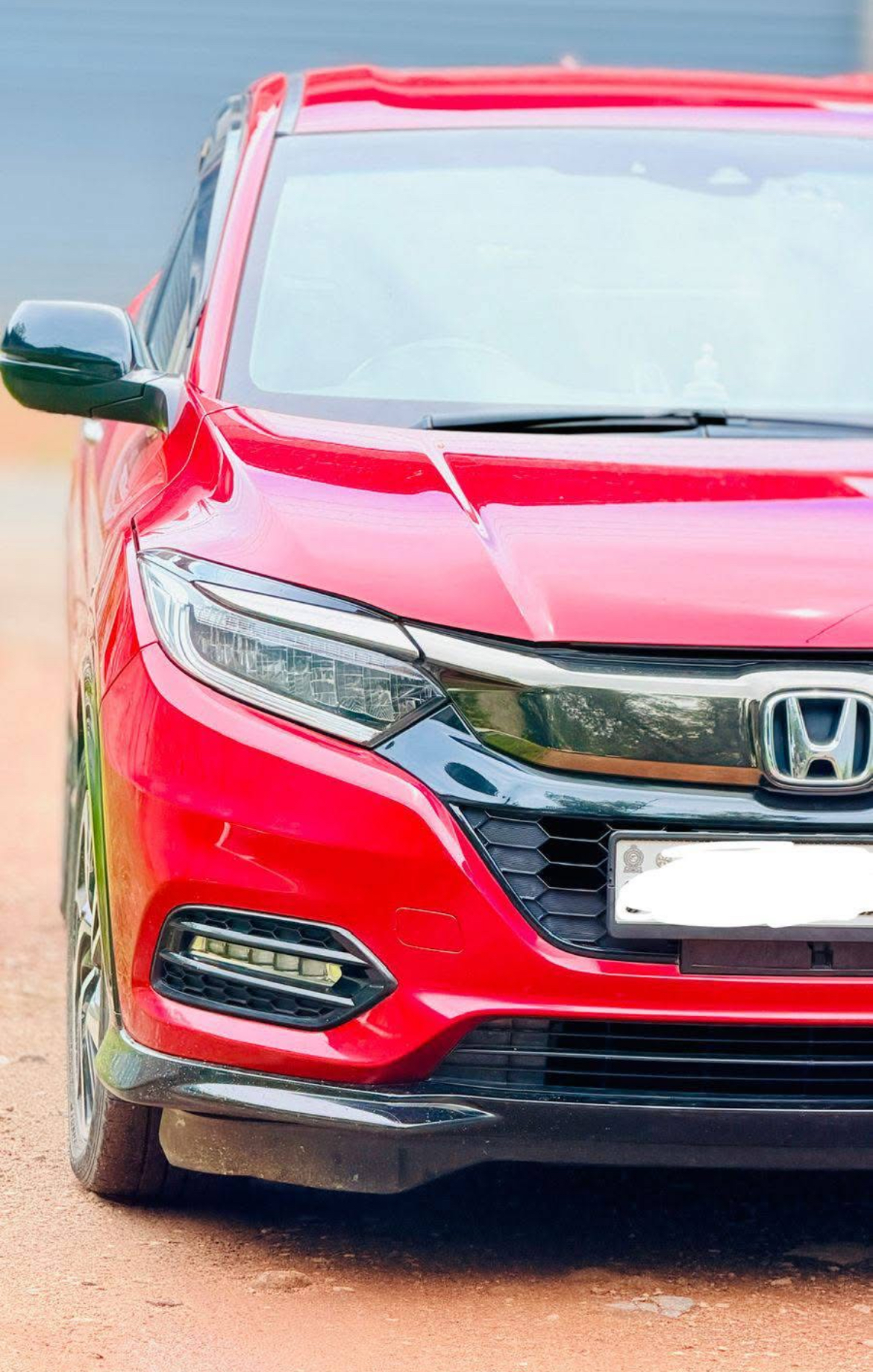 Honda Vezel 2018 - பயன்படுத்தப்பட்டது SUV sale in Sri Lanka - patpat.lk