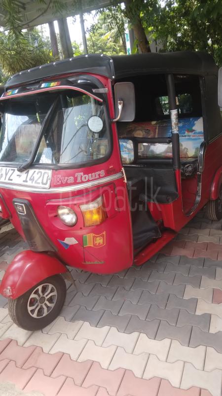 Bajaj Three Wheel 2012 - භාවිතා කරන ලද ත්‍රිරෝද රථය sale in Sri Lanka - patpat.lk