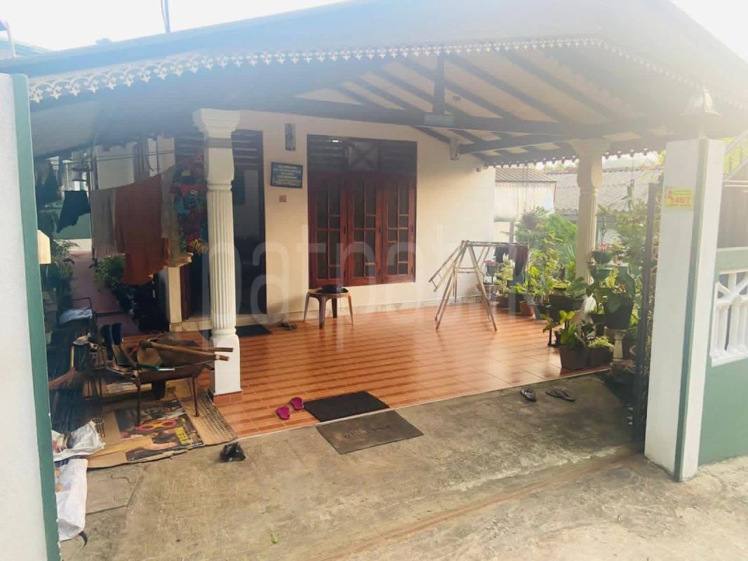 House for Sale in Kiribathgoda ads-image-1
