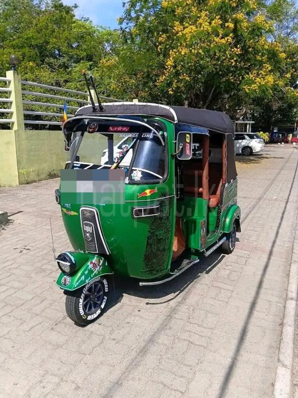 Bajaj Three Wheel 2006 - பயன்படுத்தப்பட்டது முச்சக்கர வண்டி sale in Sri Lanka - patpat.lk