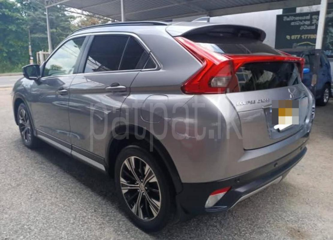 Mitsubishi ECLIPE 2018 - Used SUV sale in Sri Lanka - patpat.lk
