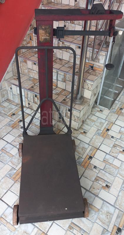 ads-image-1