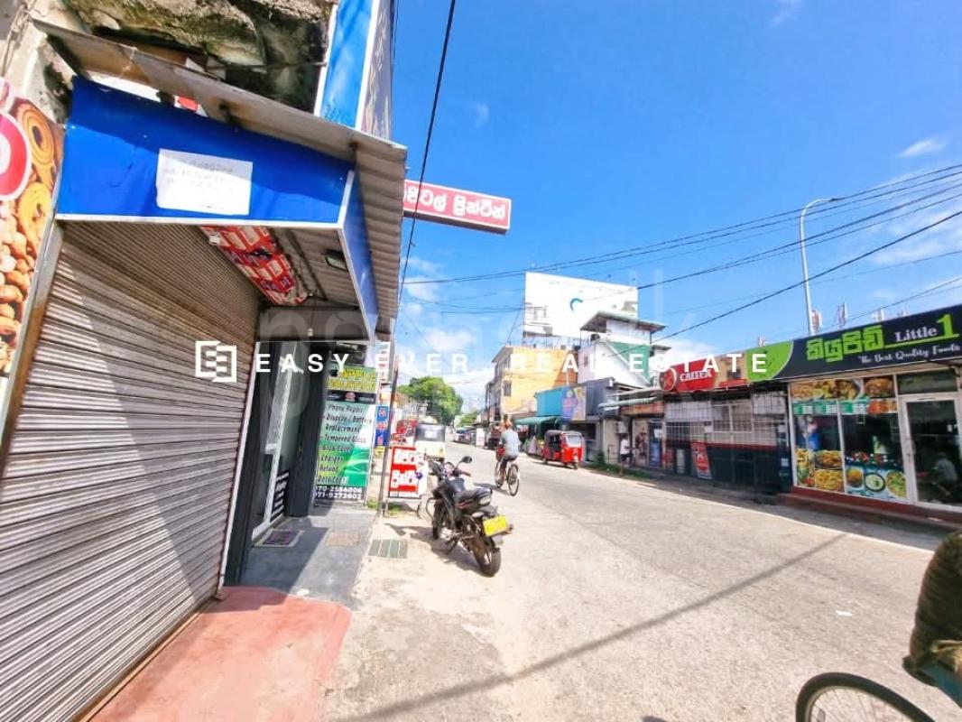 Advertisement image 6