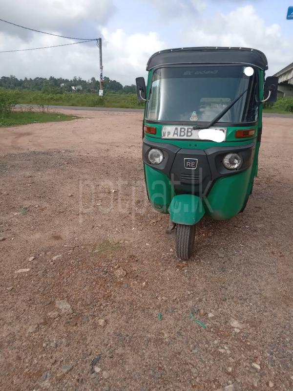 Bajaj 4 stroke 2015 - Used Three wheeler sale in Sri Lanka - patpat.lk
