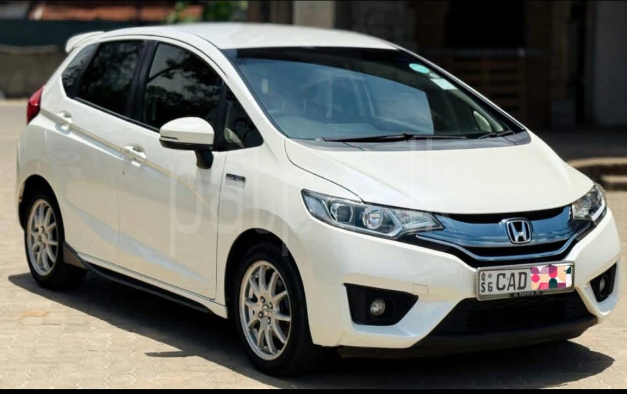 Honda Fit 2014 - பயன்படுத்தப்பட்டது கார் sale in Sri Lanka - patpat.lk