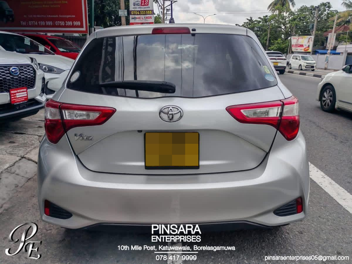 Toyota Vitz 2017 - பயன்படுத்தப்பட்டது கார் sale in Sri Lanka - patpat.lk