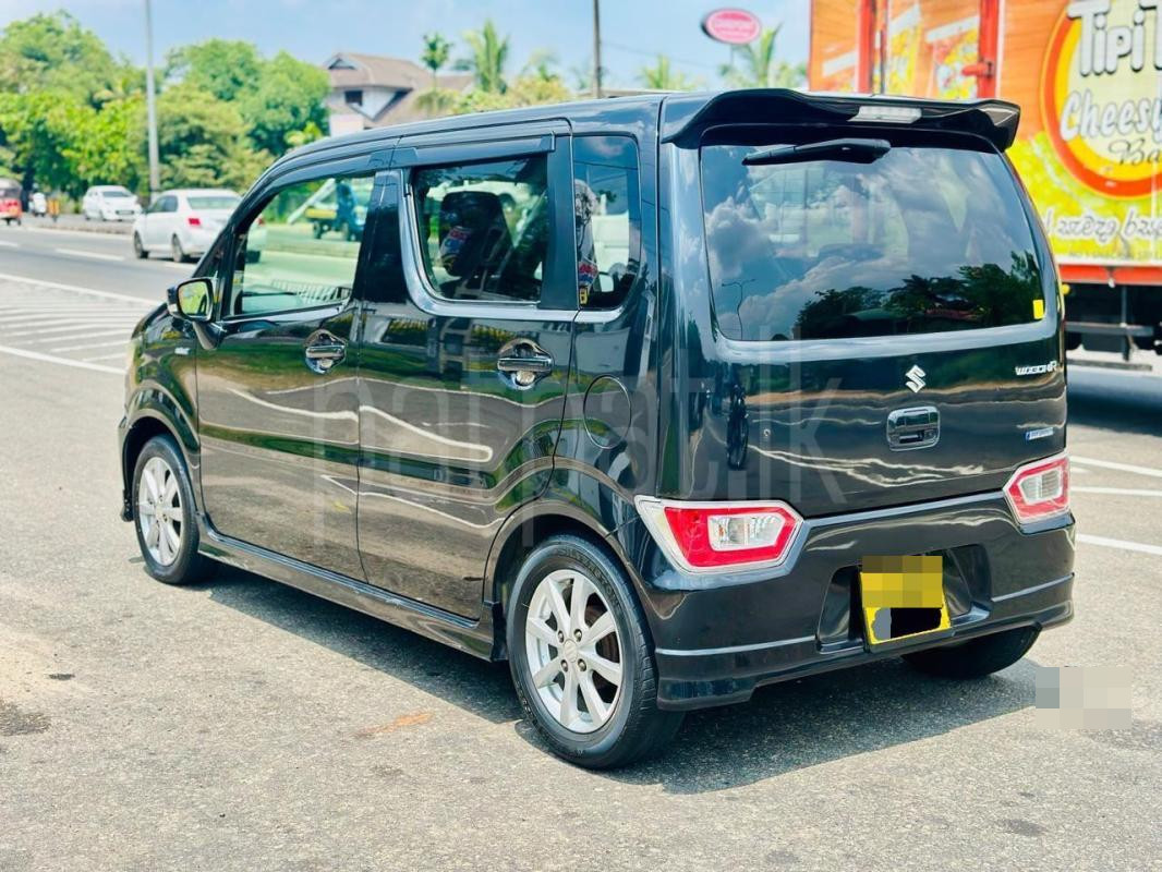 Suzuki Wagon R 2017 - பயன்படுத்தப்பட்டது கார் sale in Sri Lanka - patpat.lk