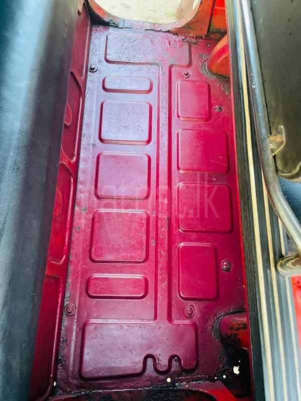 Advertisement image 5