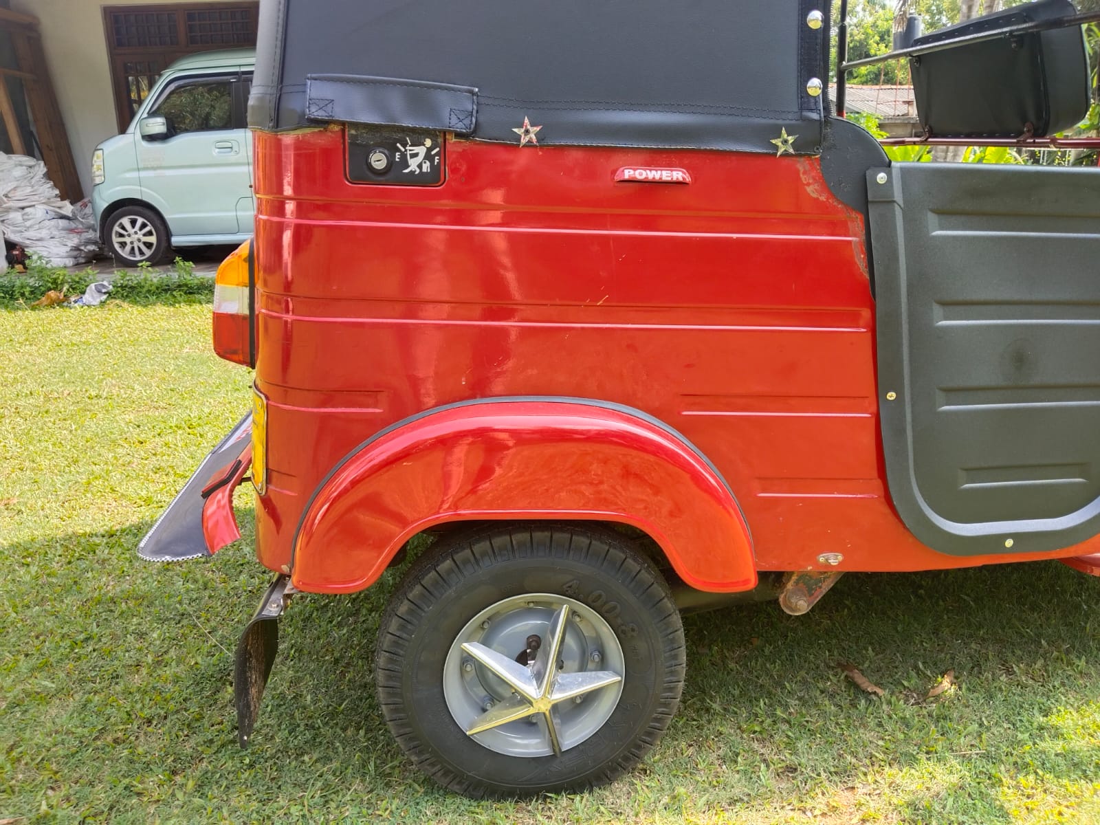 Bajaj Three Wheel 2012 - Used Three wheeler sale in Sri Lanka - patpat.lk