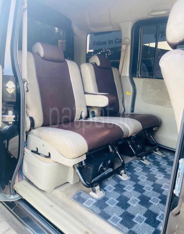 Advertisement image 6