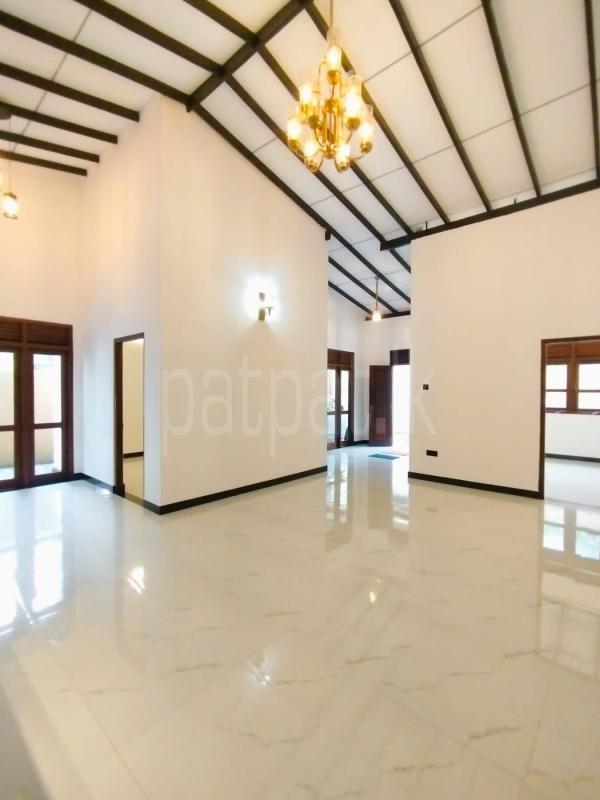 House for Sale in Godagama