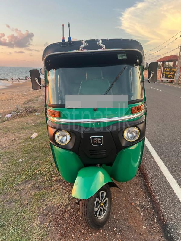 Bajaj Three Wheel 2019 - பயன்படுத்தப்பட்டது முச்சக்கர வண்டி sale in Sri Lanka - patpat.lk