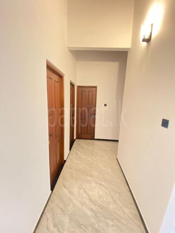 House for Sale in Kottawa ads-image-1