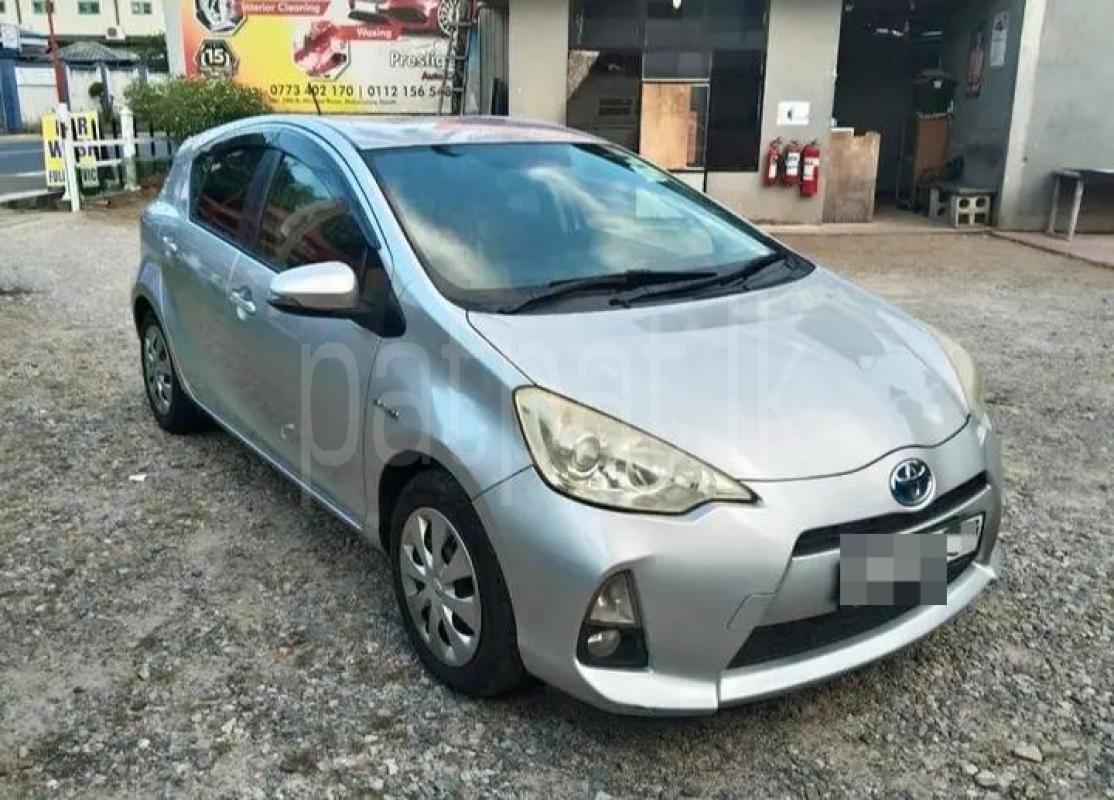 Toyota Aqua 2013 - Used Car sale in Sri Lanka - patpat.lk