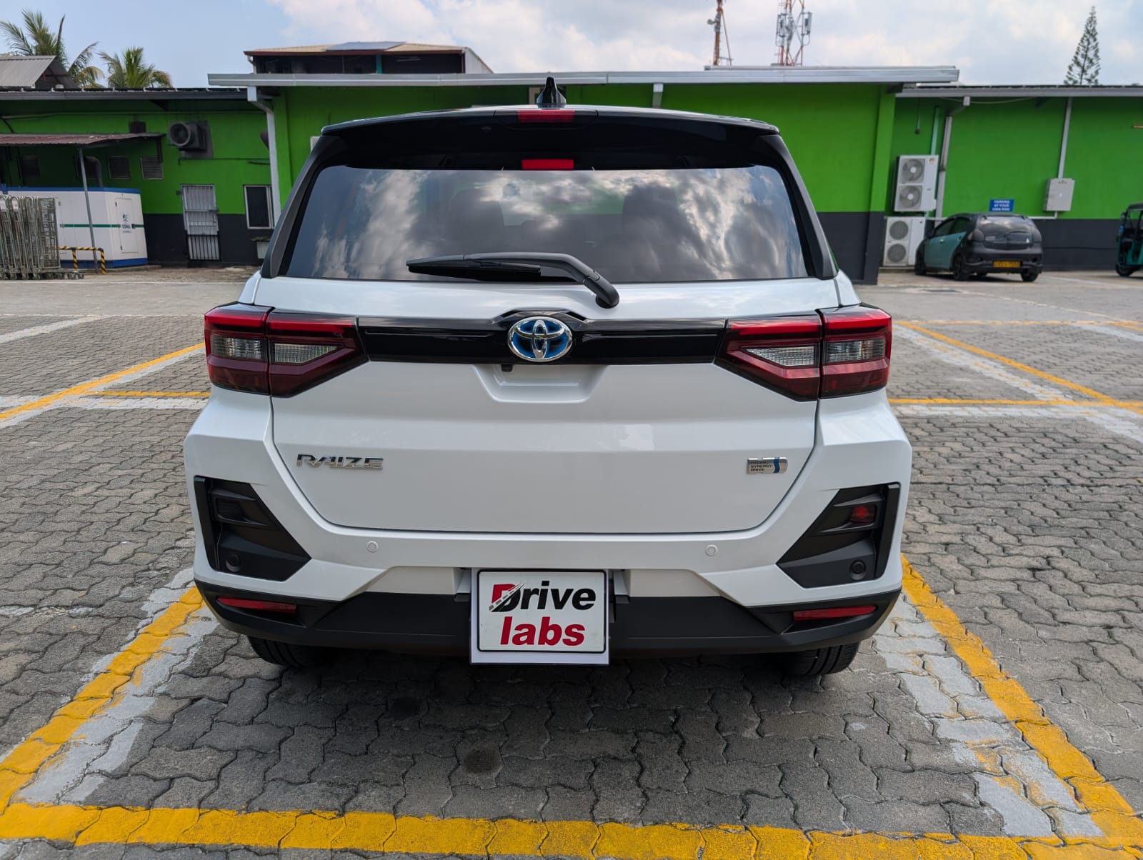 Toyota Raize 2025 - Brand New SUV sale in Sri Lanka - patpat.lk