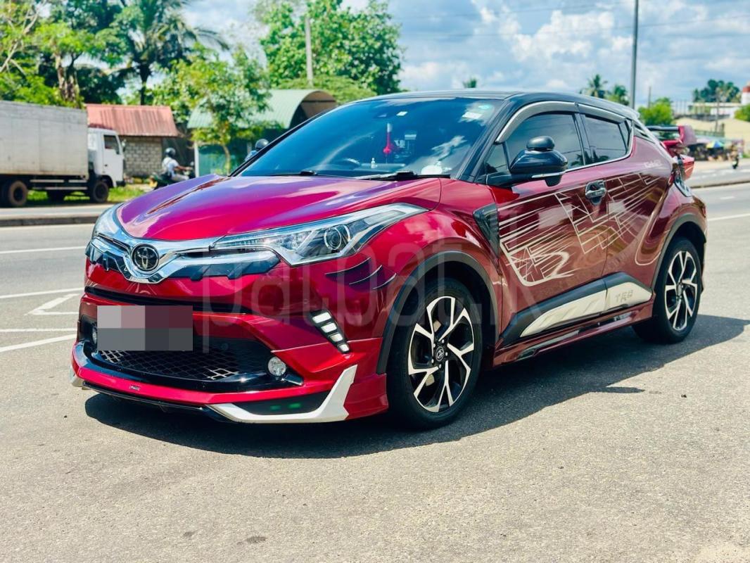 Toyota CHR 2017 - பயன்படுத்தப்பட்டது SUV sale in Sri Lanka - patpat.lk