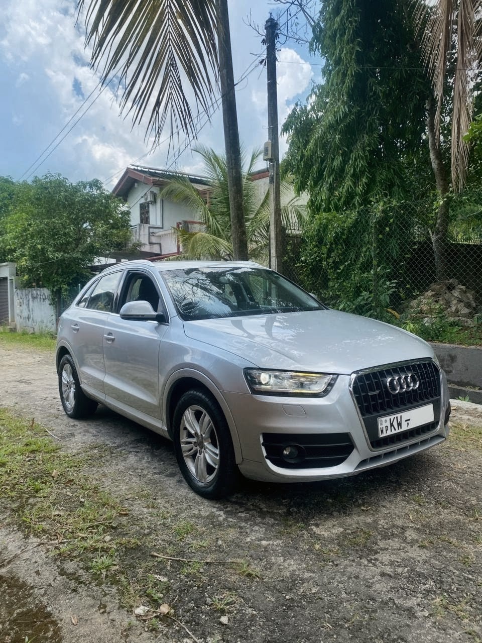 Audi Q3 2013 - Used SUV sale in Sri Lanka - patpat.lk