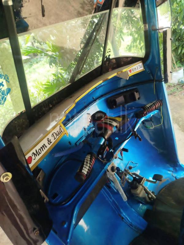 Bajaj Three Wheel 2006 - Used Three wheeler sale in Sri Lanka - patpat.lk