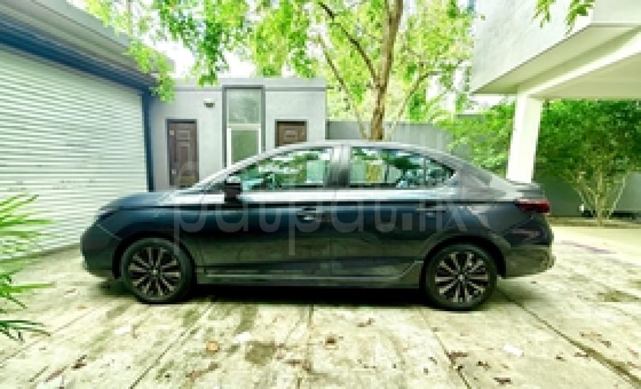 Advertisement image 6