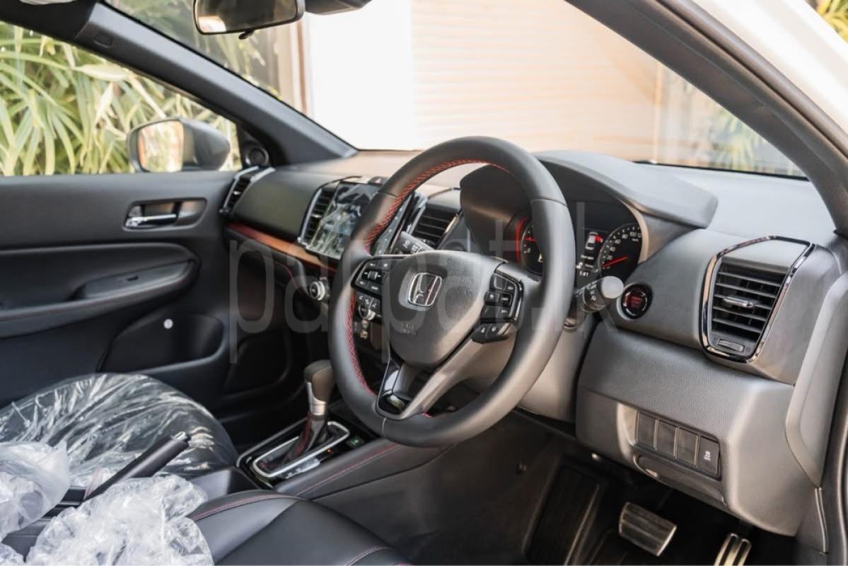 Advertisement image 6