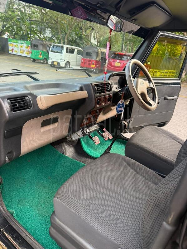 Advertisement image 6