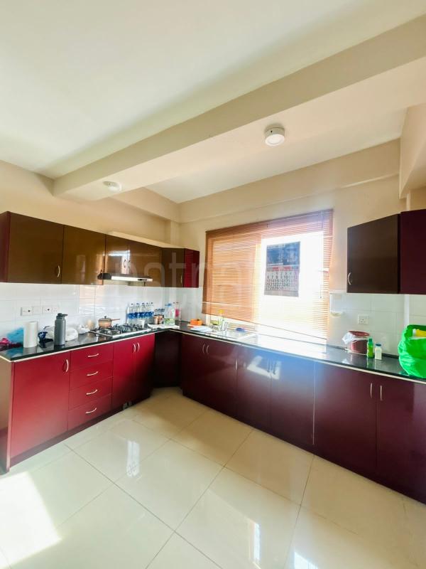 Furnished Apartment for Sale in Mount Lavinia