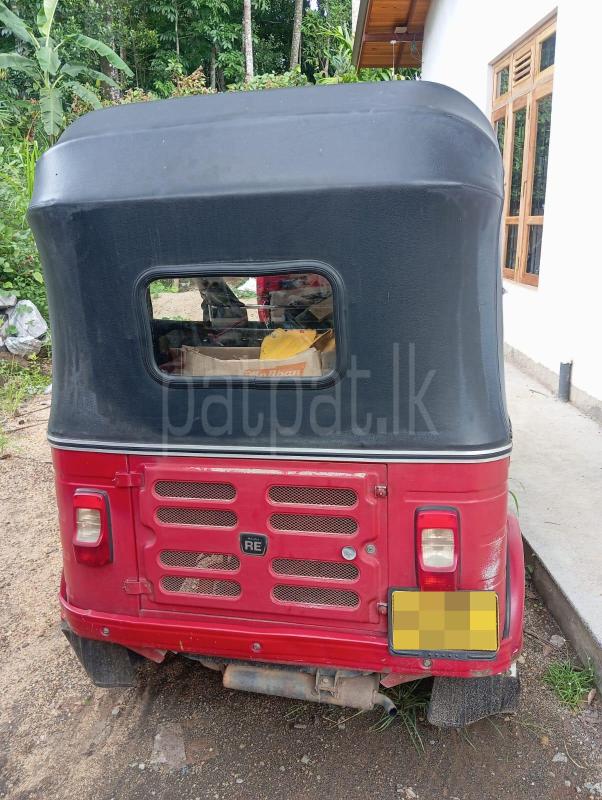Bajaj Three Wheel 2015 - Used Three wheeler sale in Sri Lanka - patpat.lk