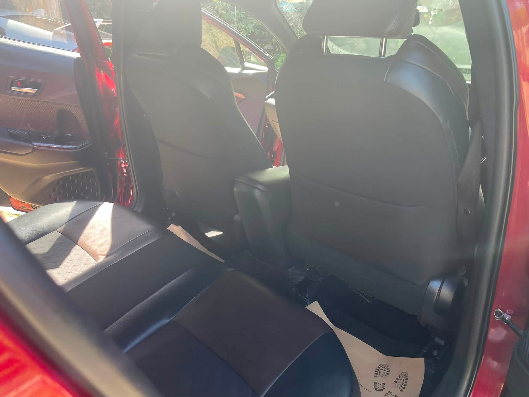 Toyota CHR 2018 - பயன்படுத்தப்பட்டது SUV sale in Sri Lanka - patpat.lk