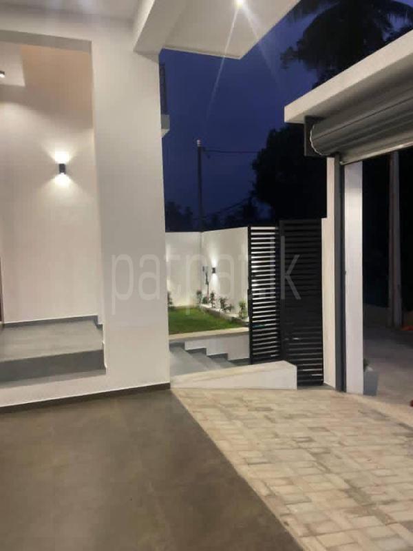 House for Sale in Kahathuduwa