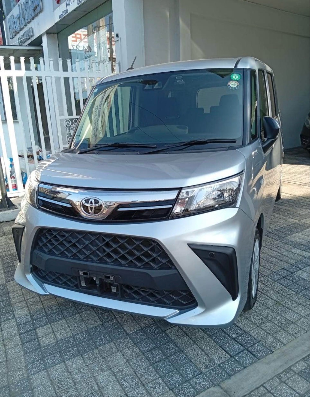 Toyota Roomy 2023 ads-image-1