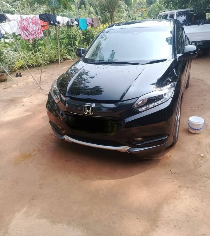 Honda Vezel 2014 ads-image-1