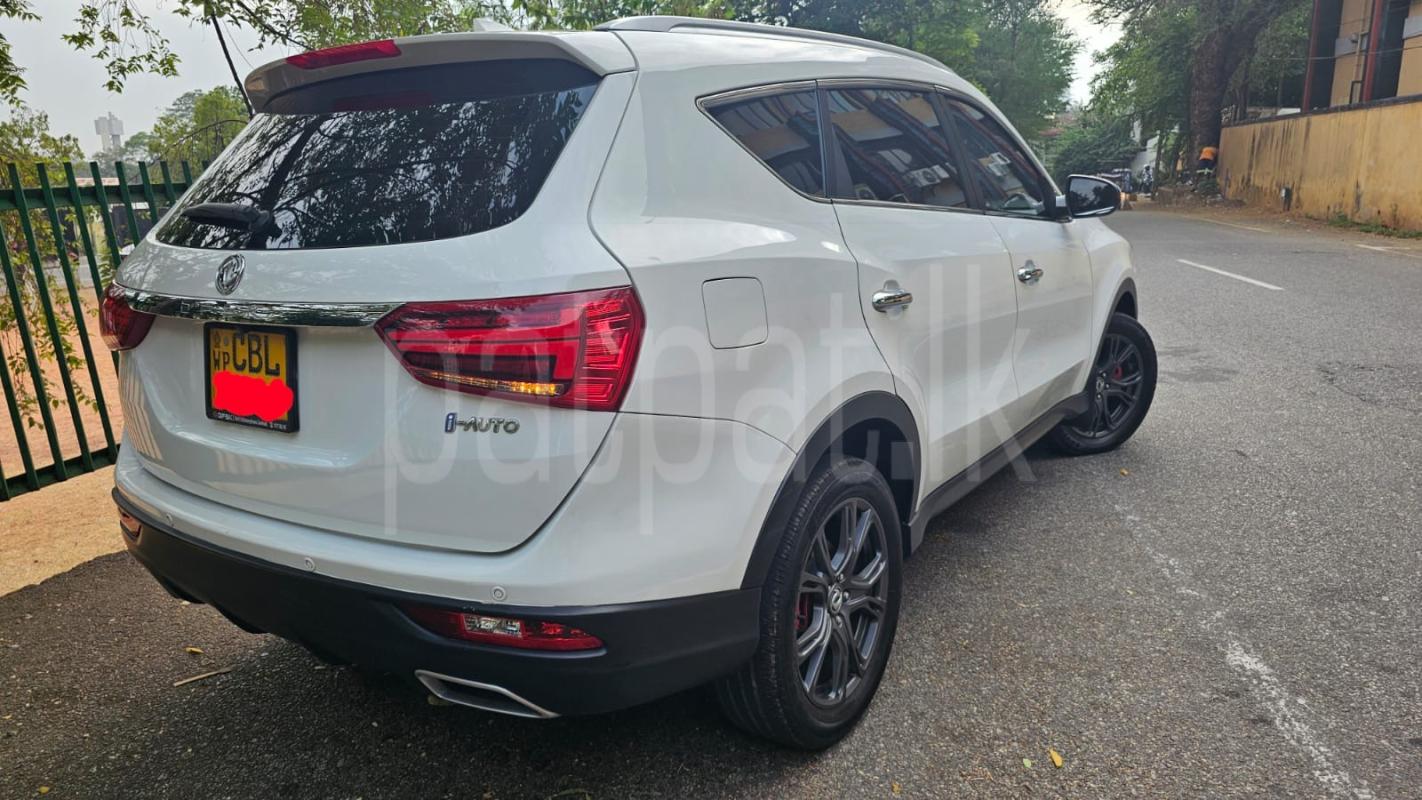 Advertisement image 6