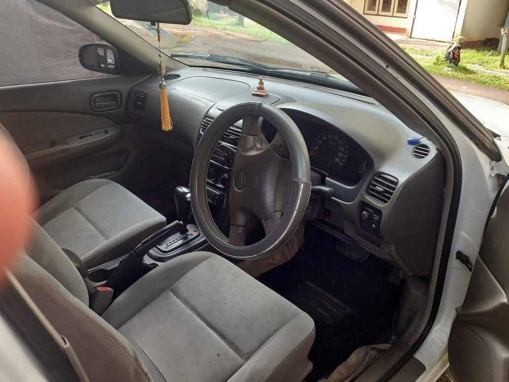 Nissan Sunny 2000 - Used Car sale in Sri Lanka - patpat.lk