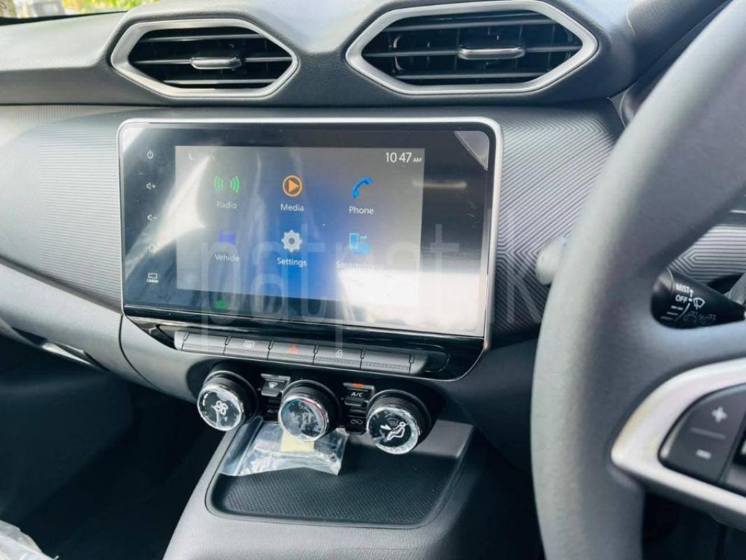 Advertisement image 6