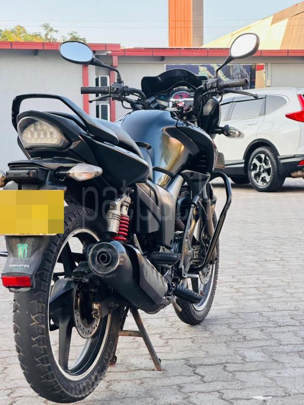 Advertisement image 6